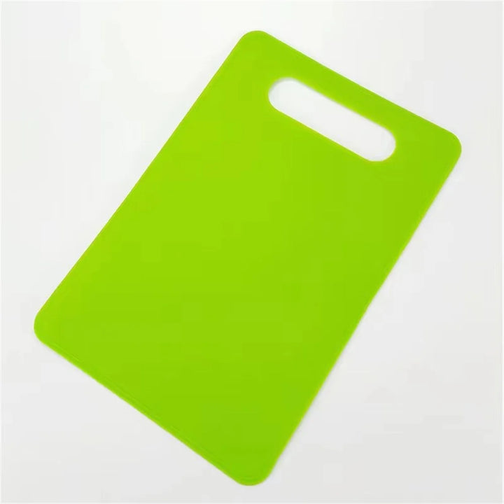 PP Plastic Cutting Board Kitchen Mildew Antibacterial Portable Fruit Cutting Board Easy To Clean Nonslip Durable Kitchen Gadget